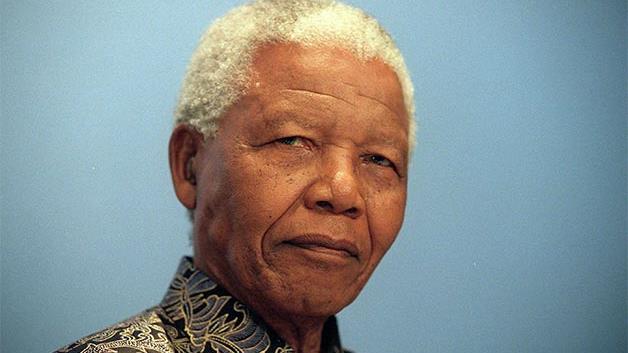 Nelson Mandela U Kriticnom Stanju Ljudi Se Mole Ispred Bolnice U Pretoriji Hronika